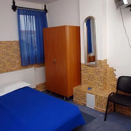 Bianco Nero Bed & Breakfast 3*